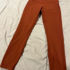 Lululemon Wunder Train HR tight 25 size 8 dark terracotta